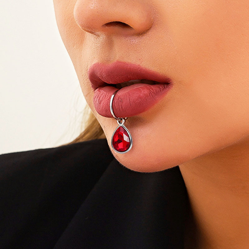 1Pc Fake Piercing Lip Clip Per - огляд і ціна Body Jewelry Lip Ring