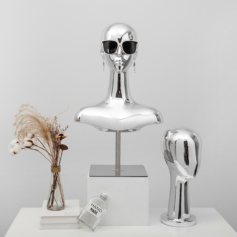 Clothing Store Mannequin Head  - огляд і ціна Body Jewelry In Store