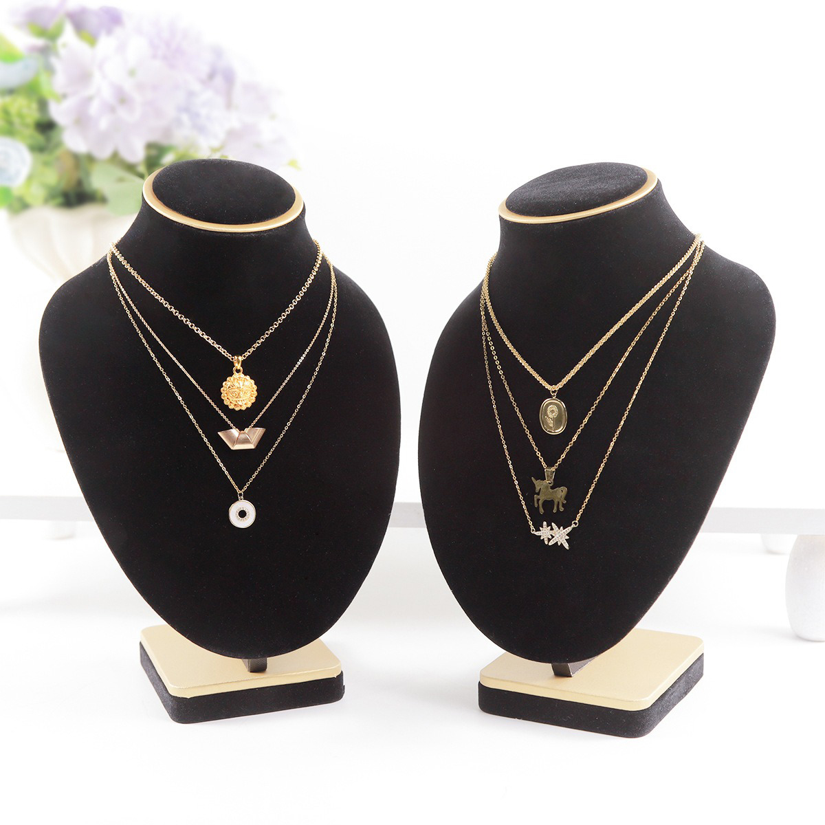 Body Black Velvet Jewelry Bust - огляд і ціна Body Jewelry In Store
