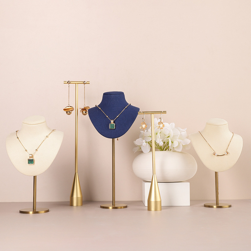 Luxury Velvet Jewelry Display  - огляд і ціна Body Jewelry Holder