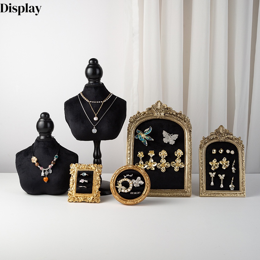 Black Velvet Bust Form Jewelry - огляд і ціна Body Jewelry In Store